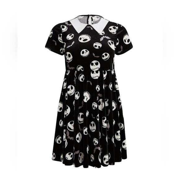 Torrid Disney The Nightmare Before Christmas Velvet Dress Plus Size 3 | 22-24 - Picture 13 of 15